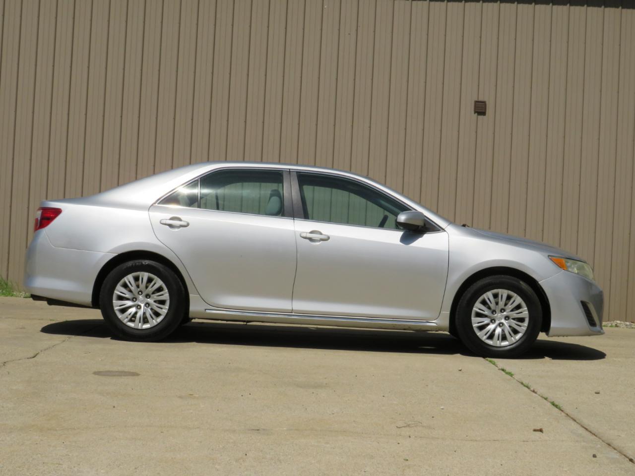 Toyota Camry LE 2012