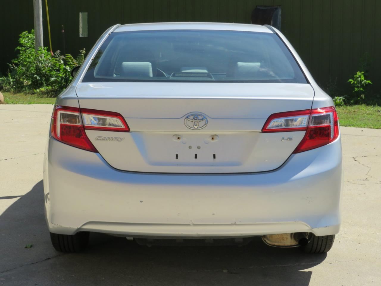 Toyota Camry LE 2012