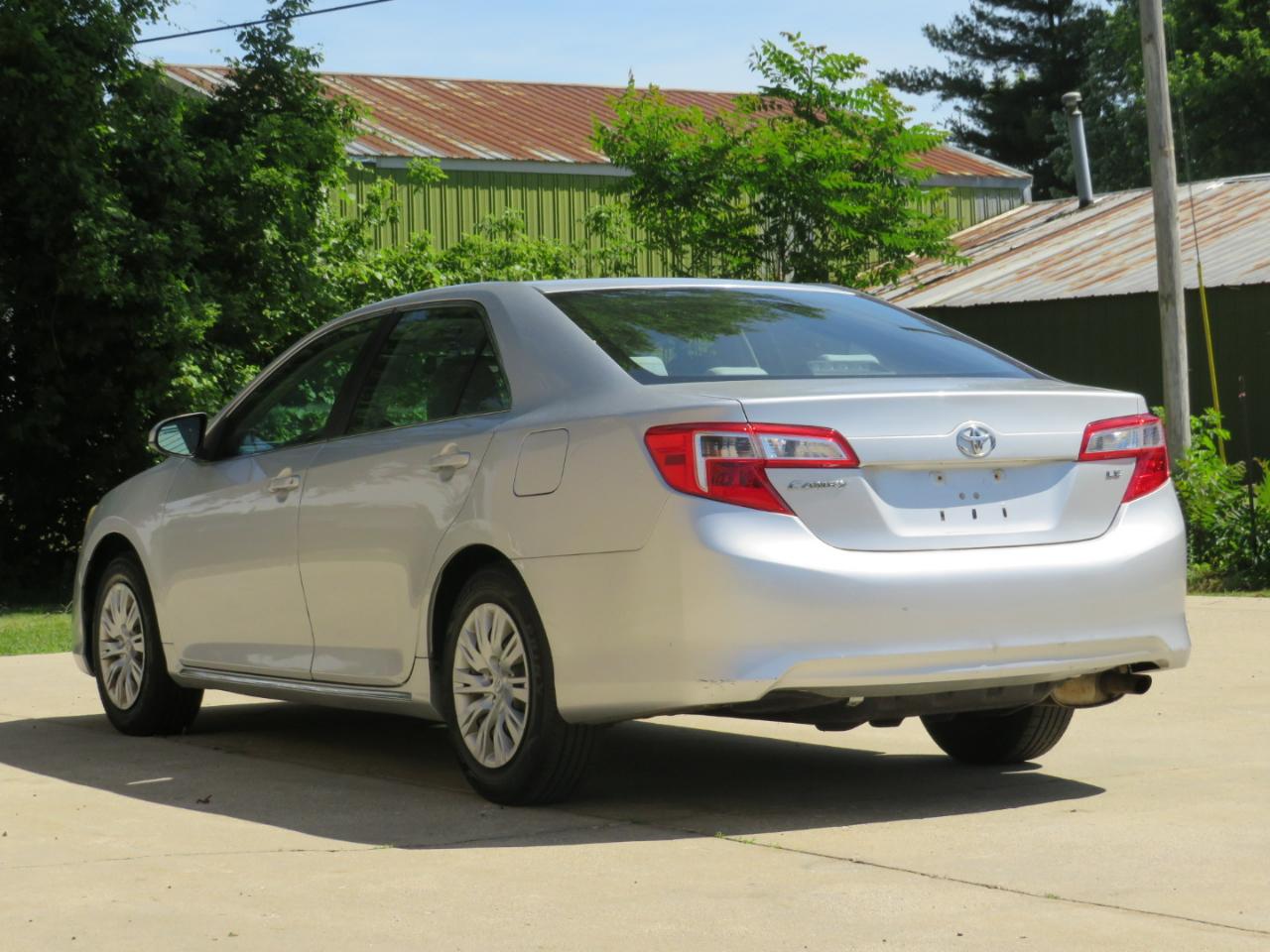 Toyota Camry LE 2012