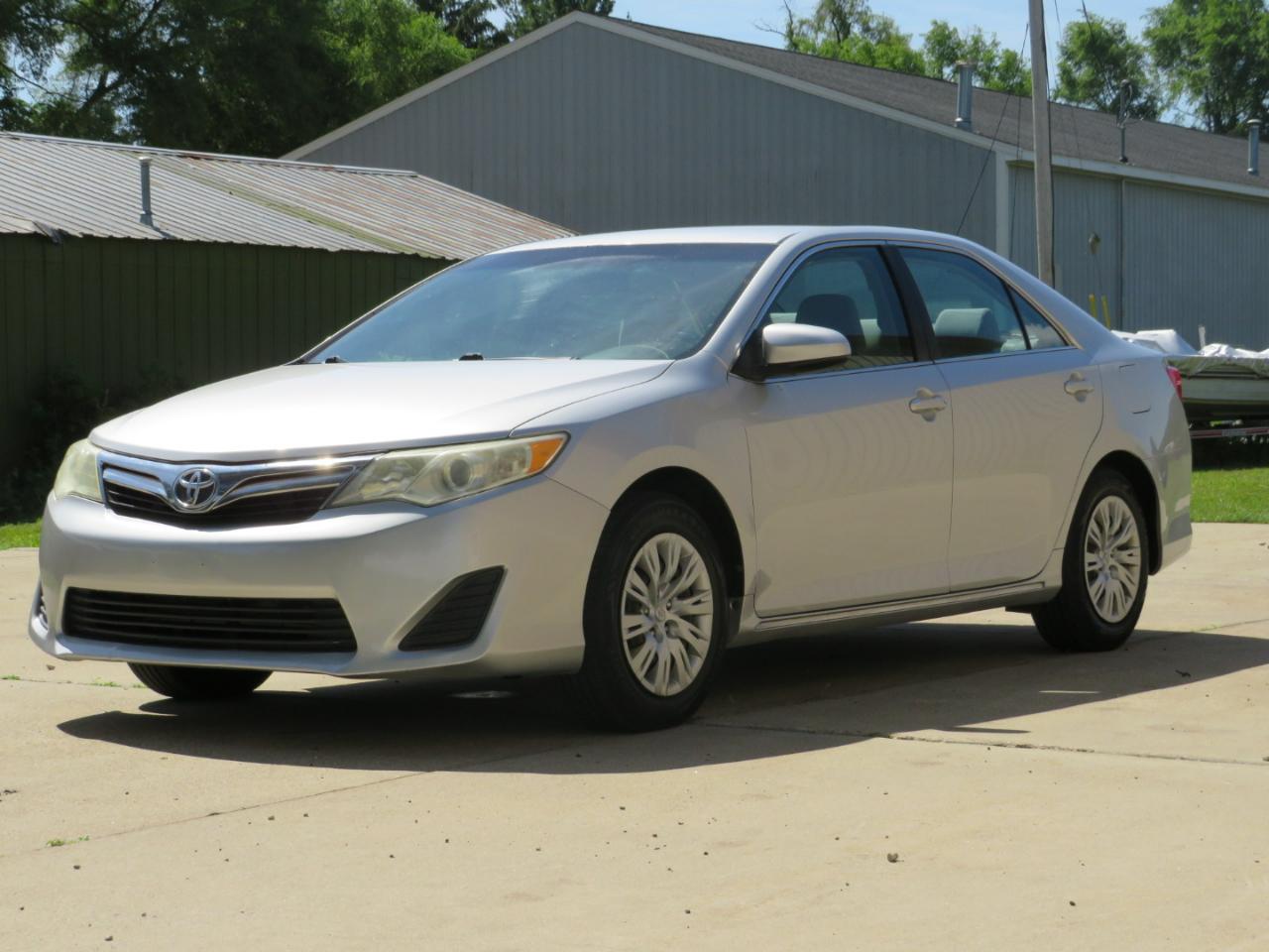 Toyota Camry LE 2012