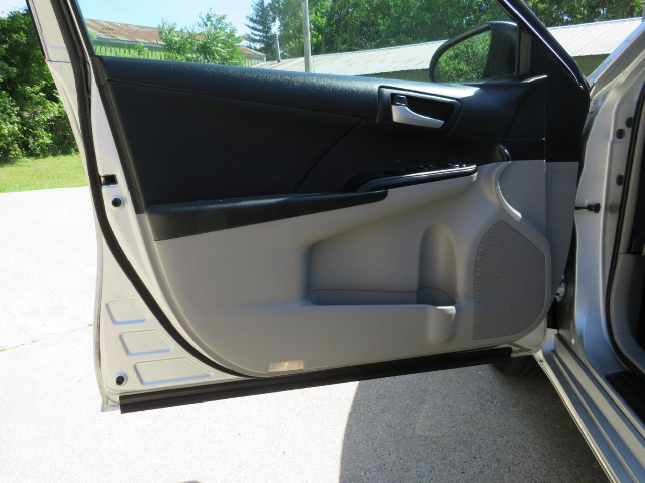 Toyota Camry LE 2012