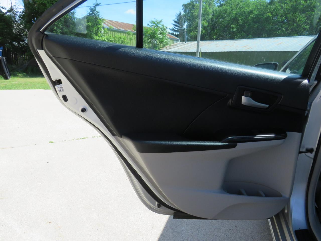 Toyota Camry LE 2012