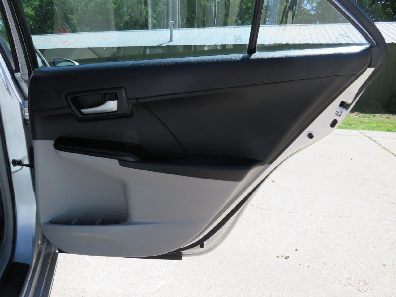 Toyota Camry LE 2012