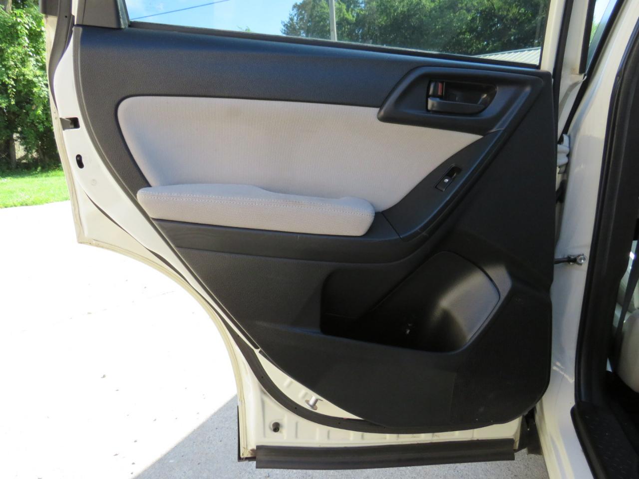 Subaru Forester 2.5i Premium 2015
