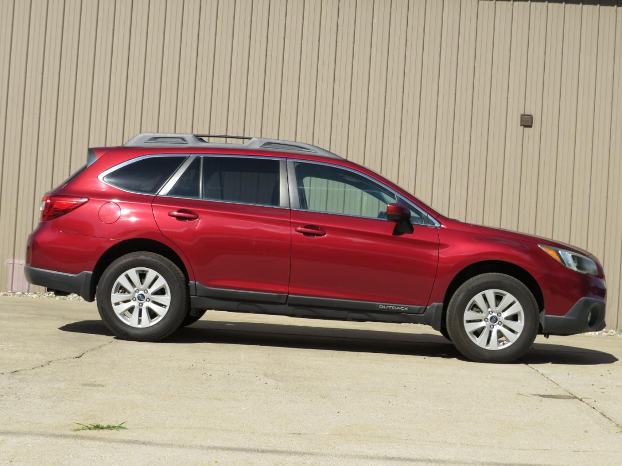 Subaru Outback 2.5i Premium 2015