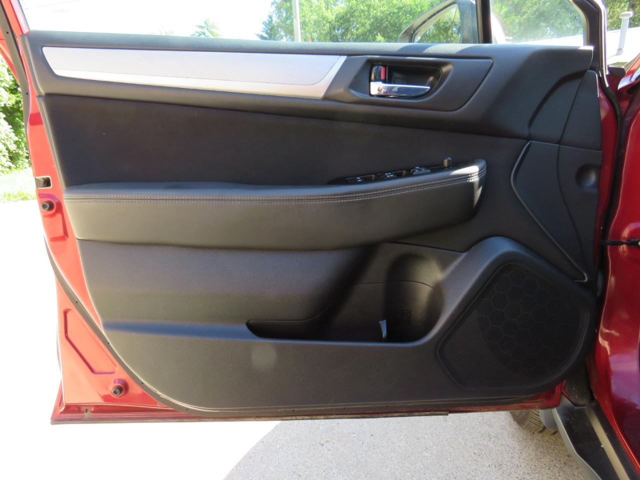 Subaru Outback 2.5i Premium 2015