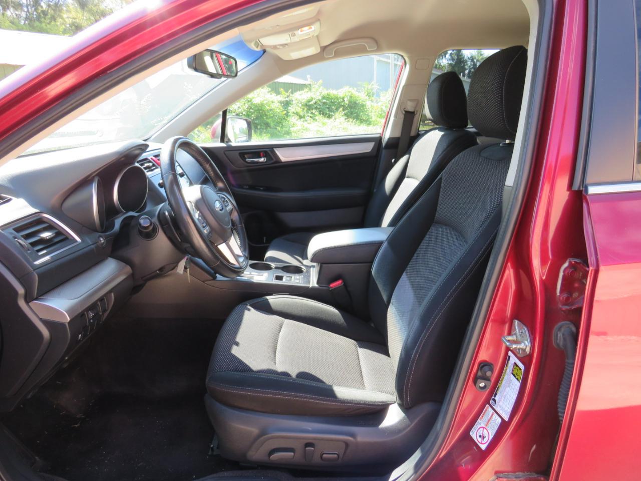 Subaru Outback 2.5i Premium 2015