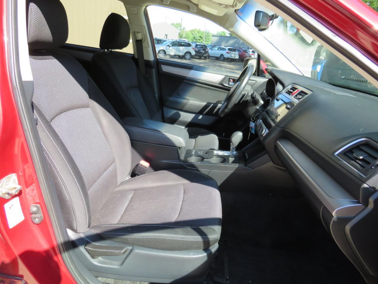 Subaru Outback 2.5i Premium 2015