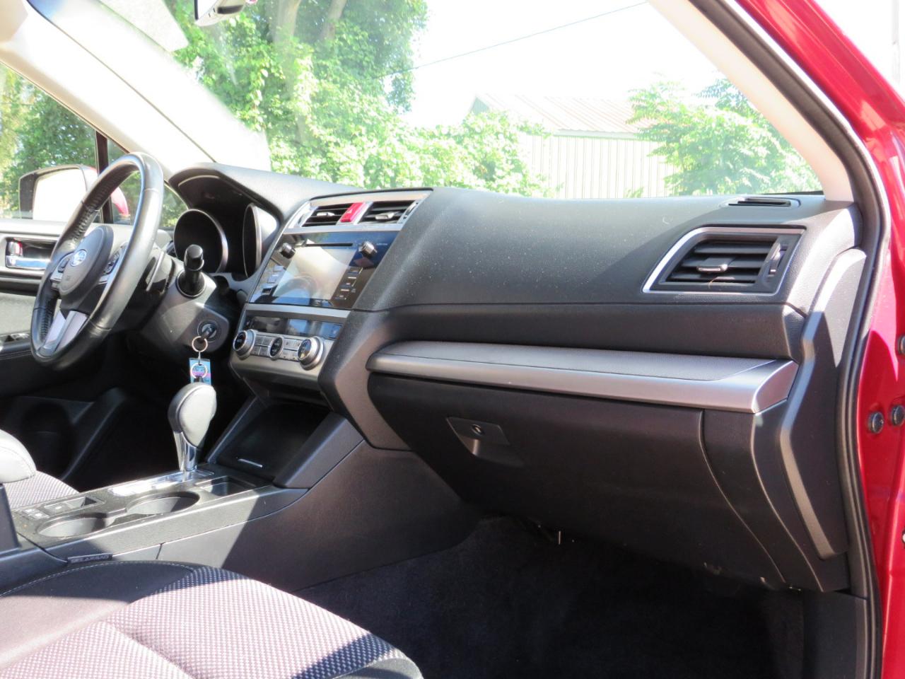 Subaru Outback 2.5i Premium 2015