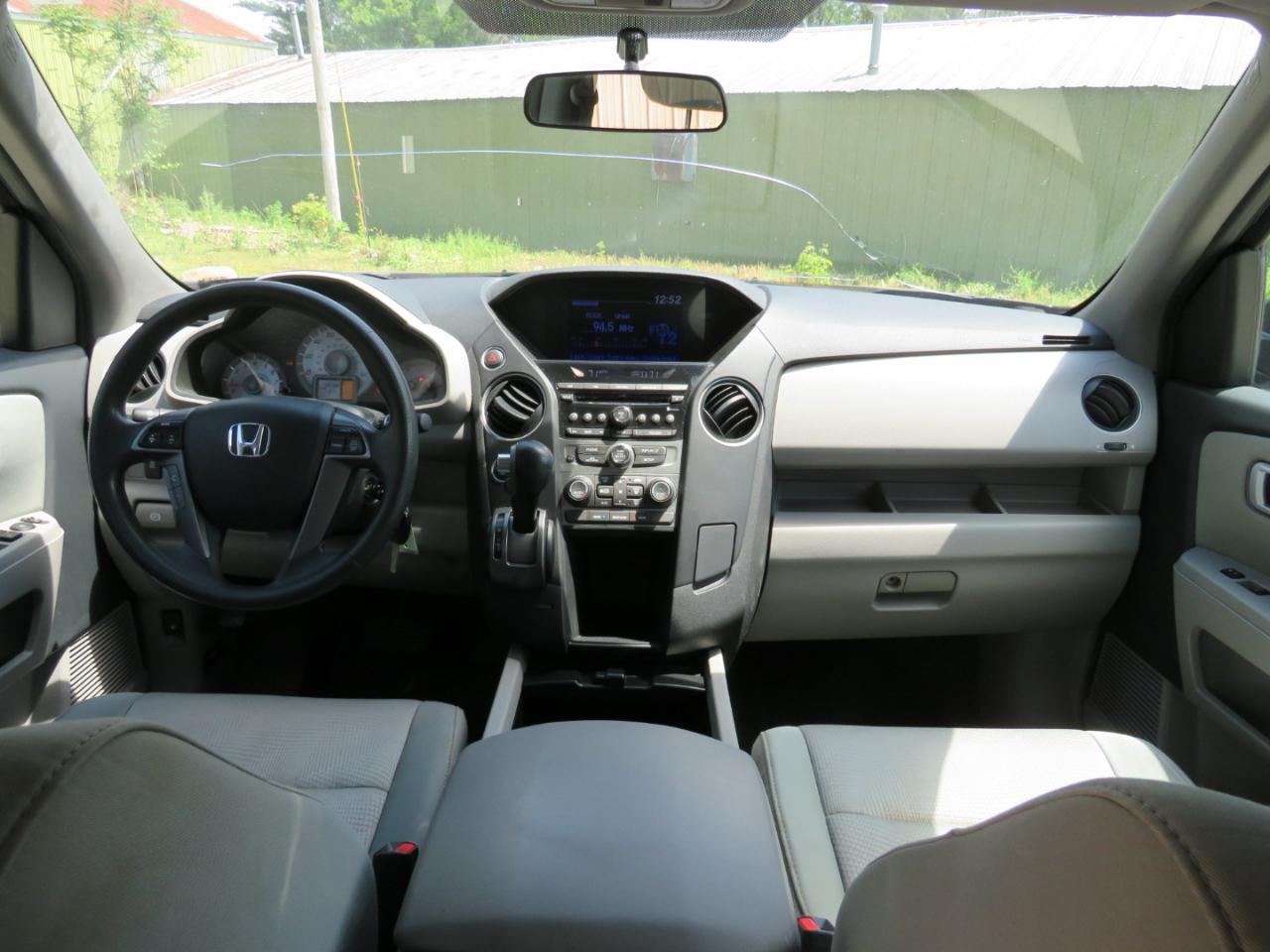 Honda Pilot LX 4WD 5-Spd AT 2014