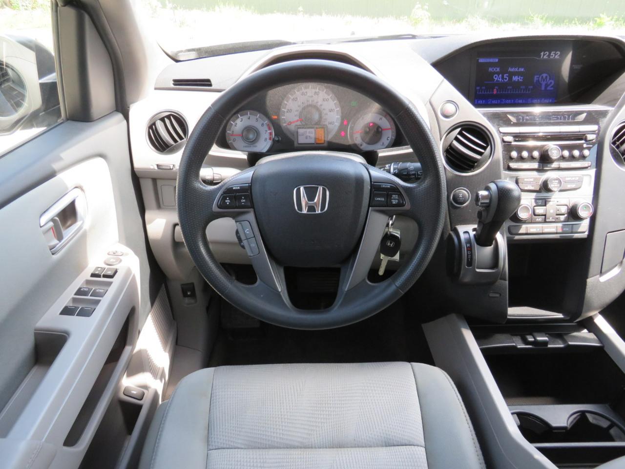 Honda Pilot LX 4WD 5-Spd AT 2014