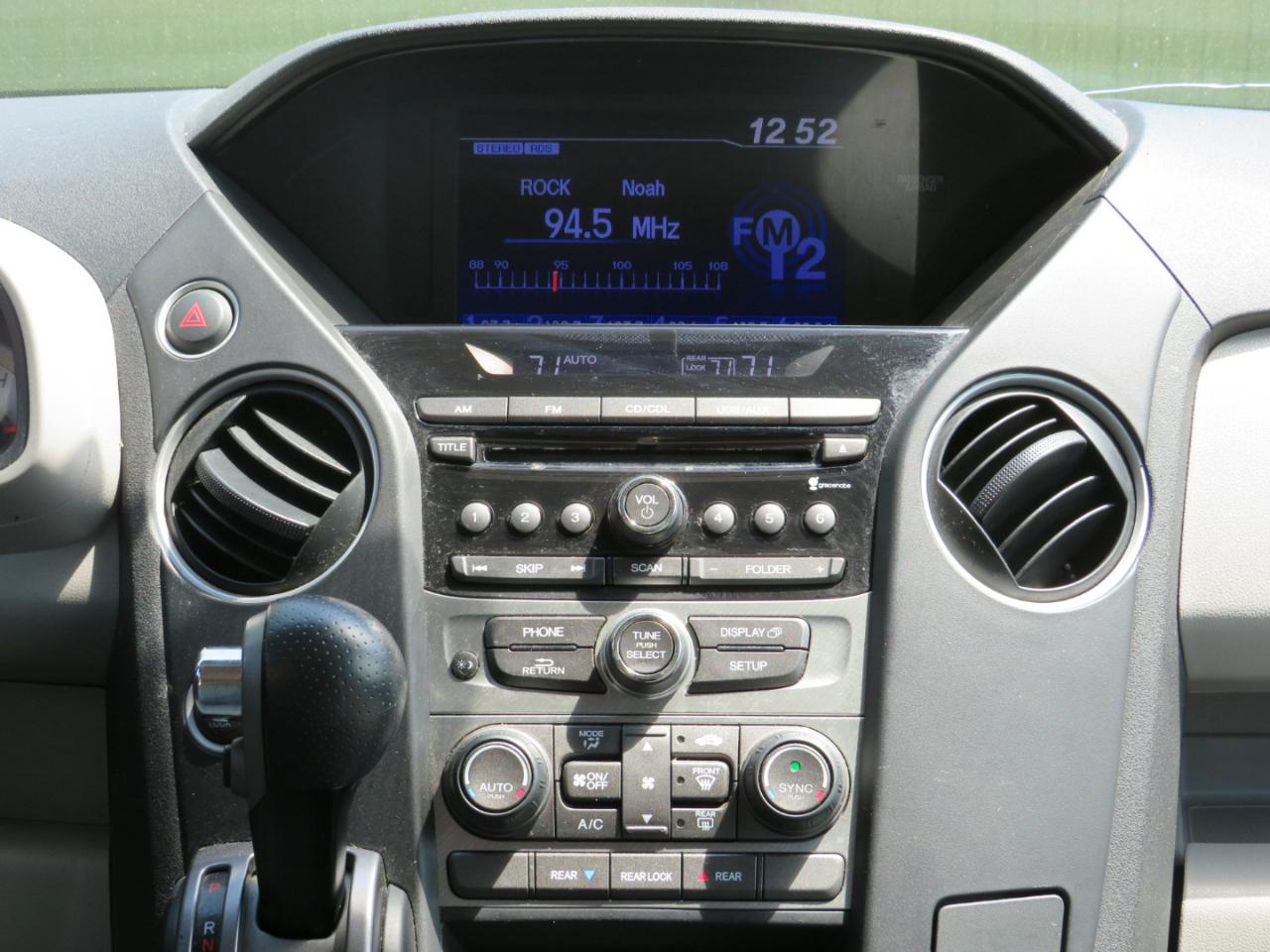 Honda Pilot LX 4WD 5-Spd AT 2014