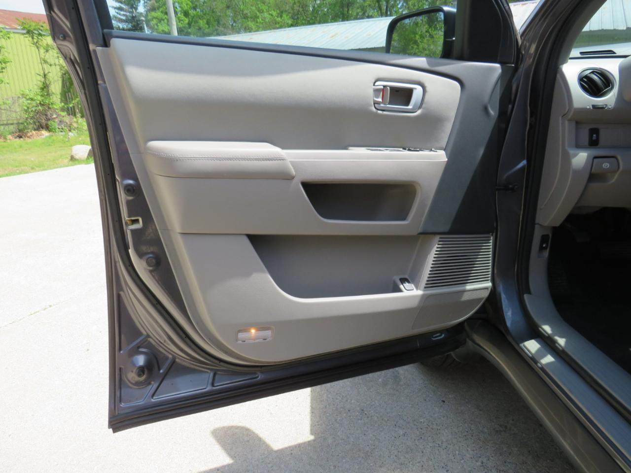 Honda Pilot LX 4WD 5-Spd AT 2014