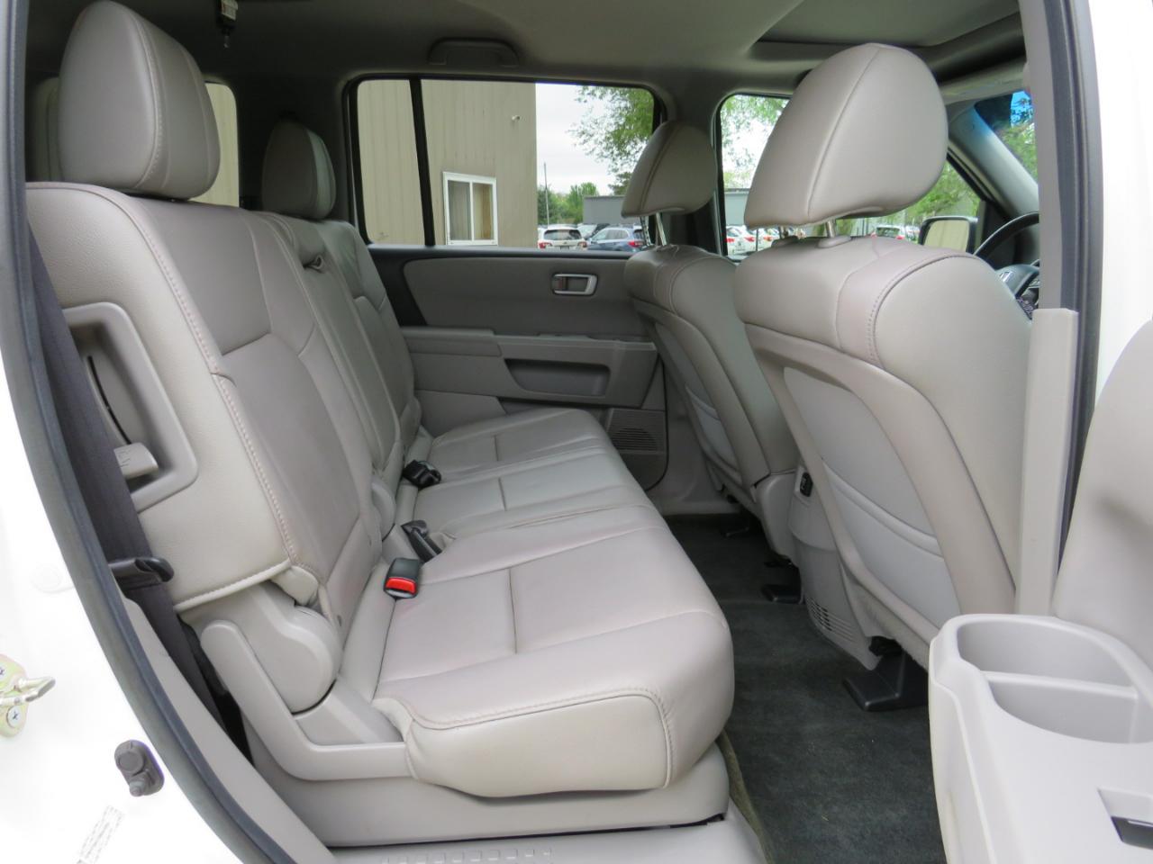 Honda Pilot EX-L 2WD 5-Spd AT 2013