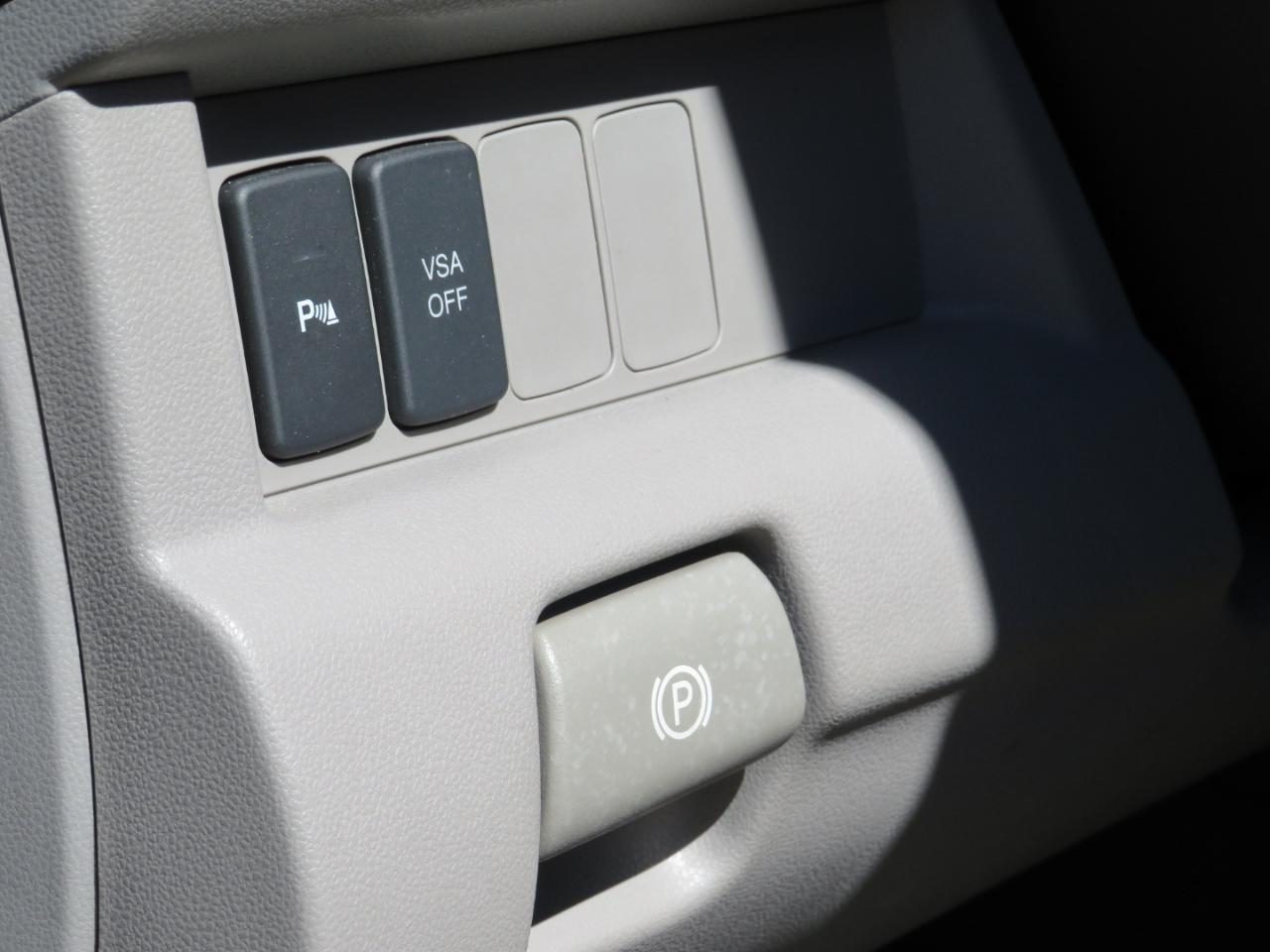 Honda Pilot Touring 2WD 5-Spd AT 2010