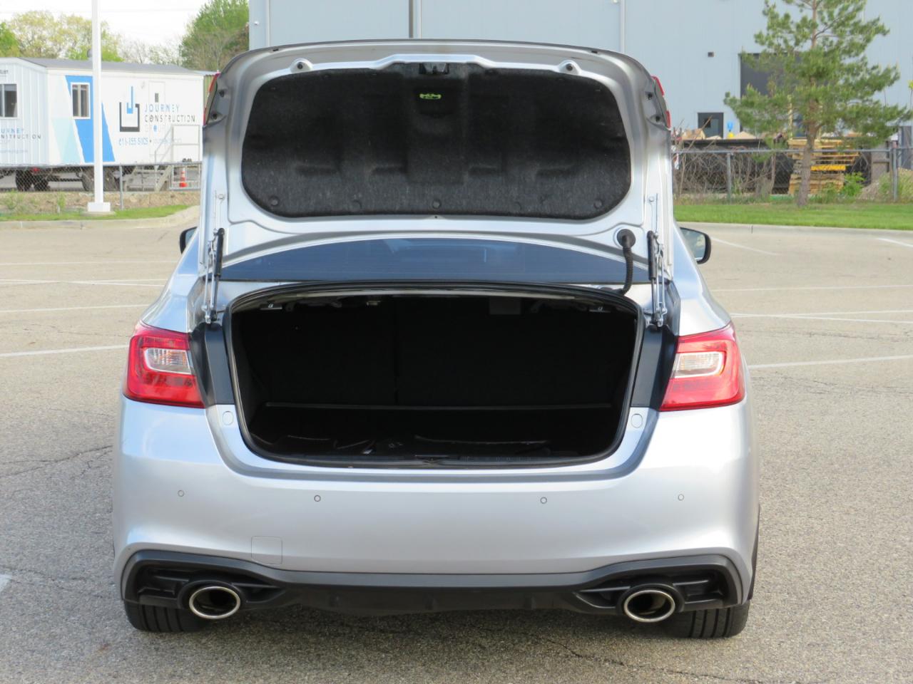 Subaru Legacy 3.6R Limited 2018
