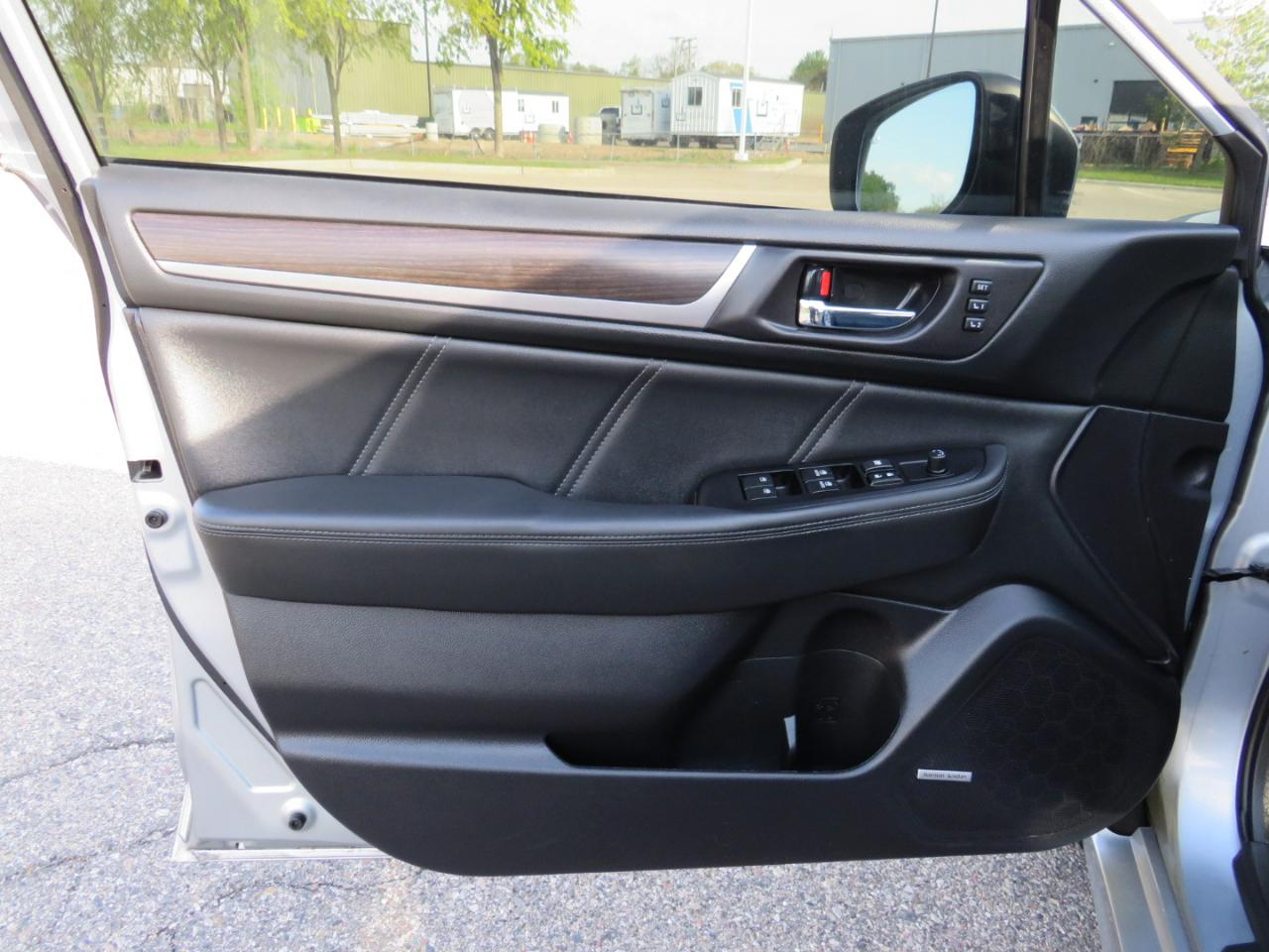 Subaru Legacy 3.6R Limited 2018
