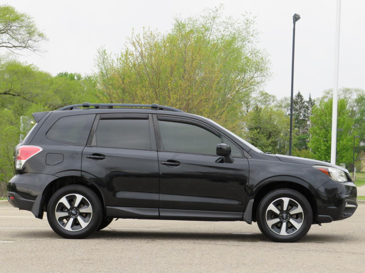 Subaru Forester 2.5i Premium 4D SUV 2017