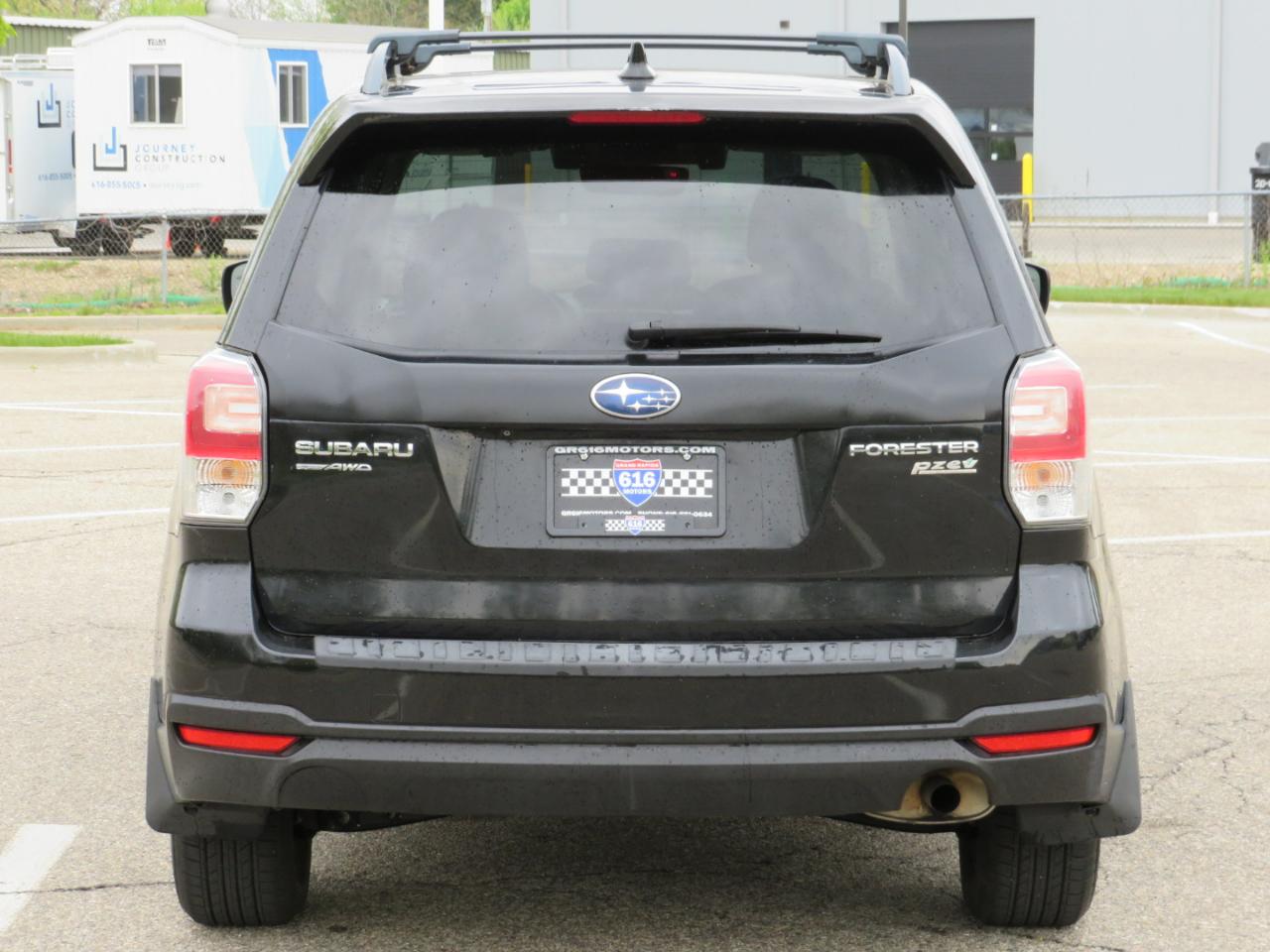 Subaru Forester 2.5i Premium 4D SUV 2017