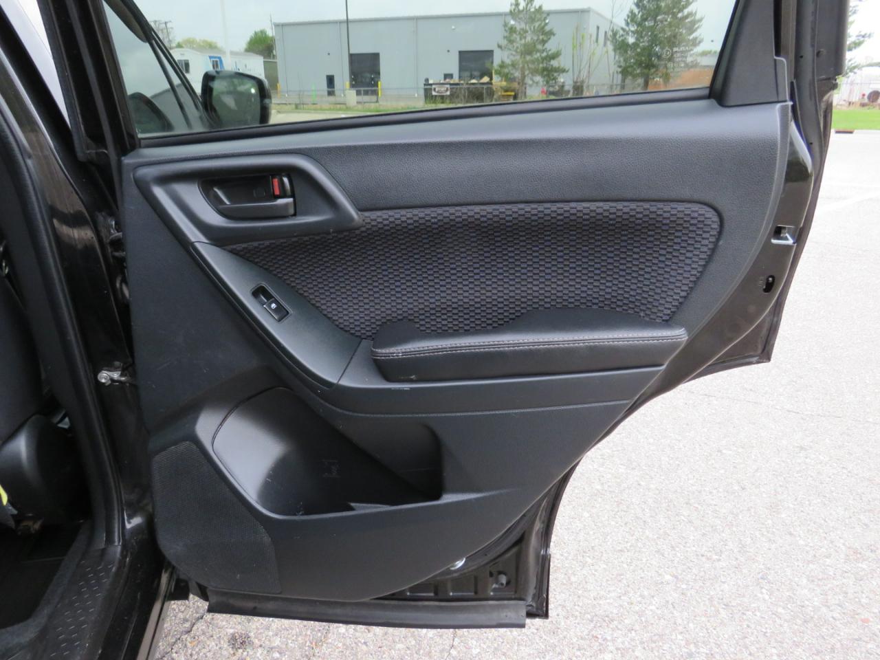 Subaru Forester 2.5i Premium 4D SUV 2017