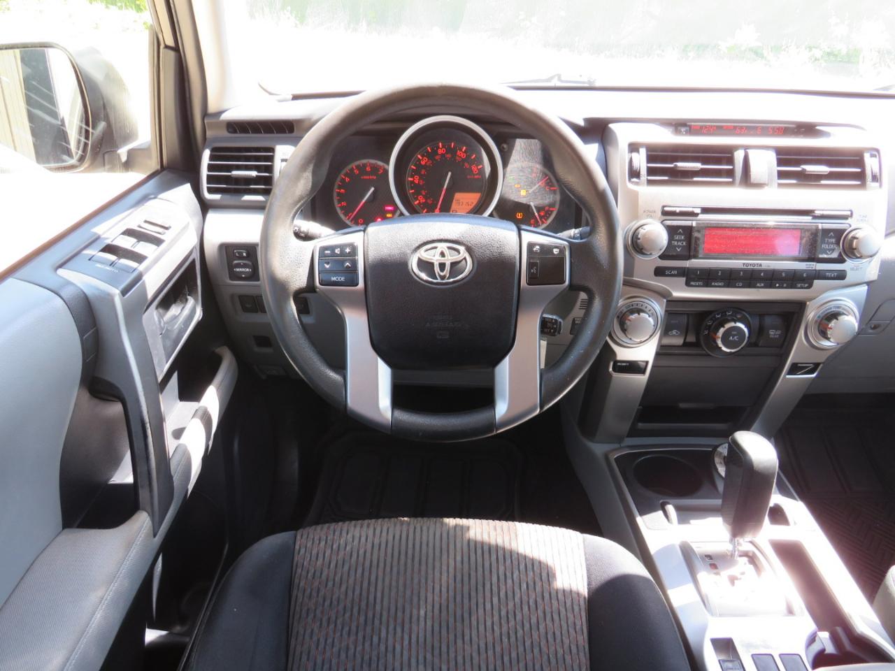Toyota 4Runner SR5 4WD 2013