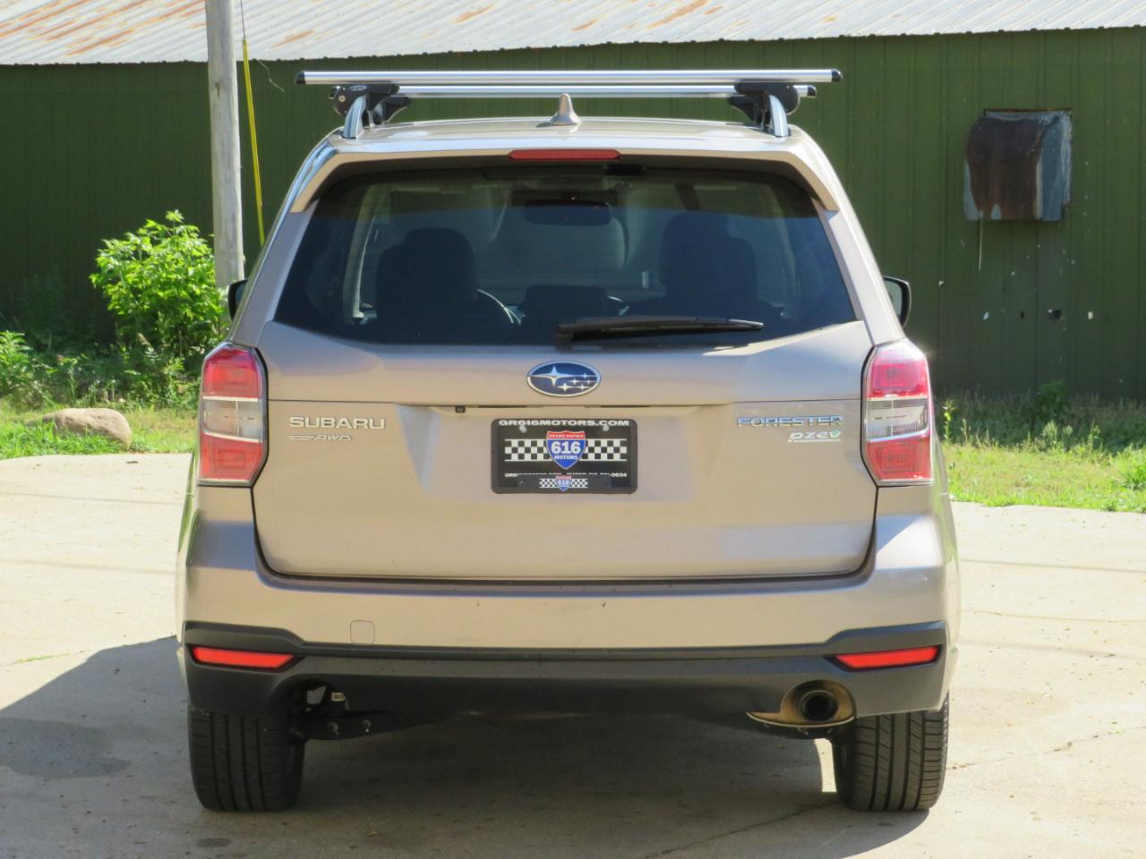 Subaru Forester 2.5i Limited 2016
