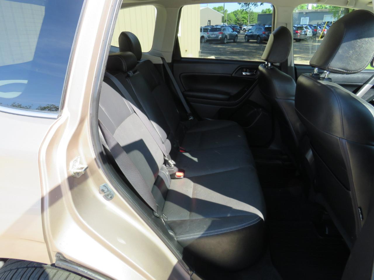 Subaru Forester 2.5i Limited 2016