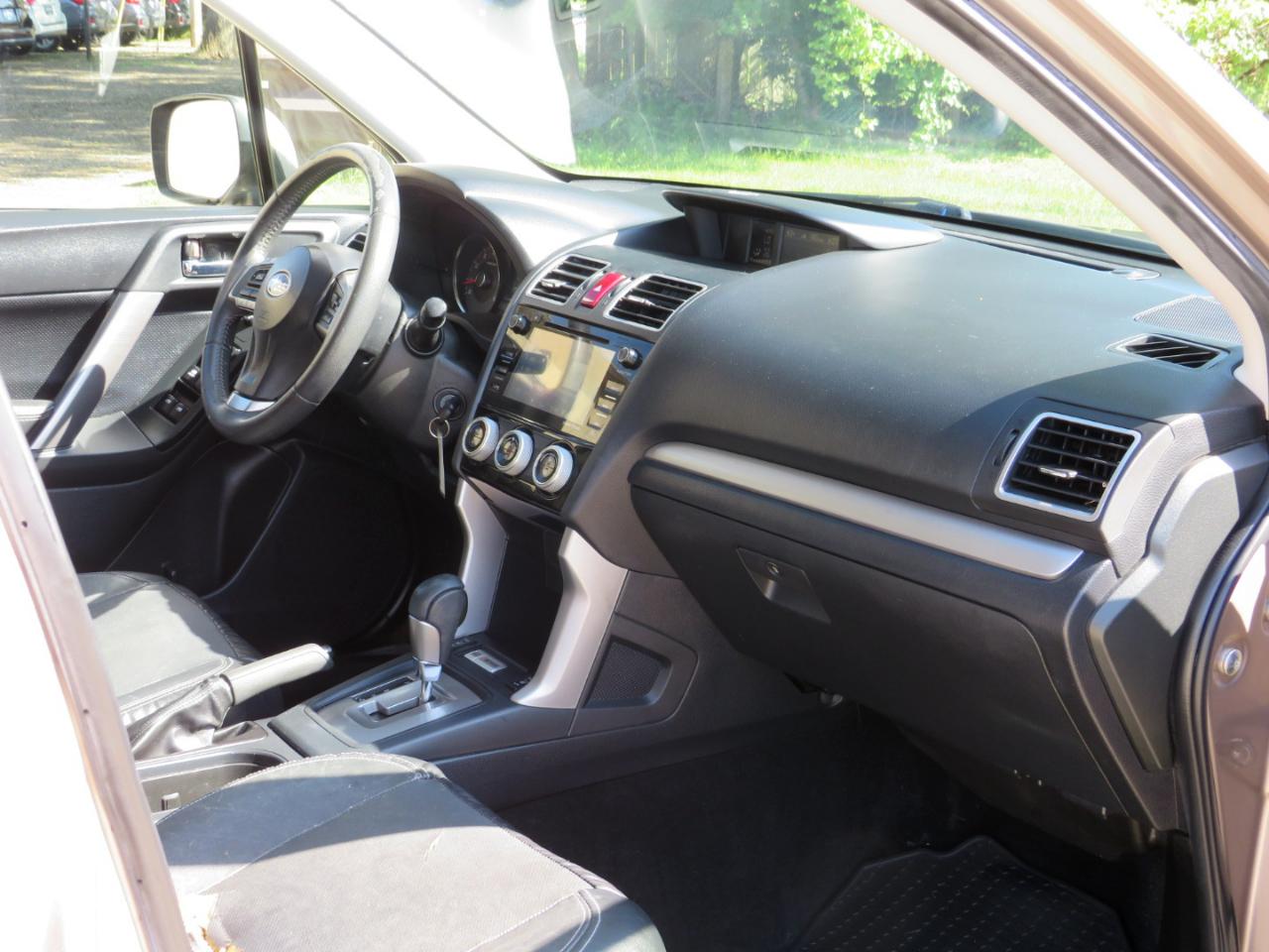 Subaru Forester 2.5i Limited 2016