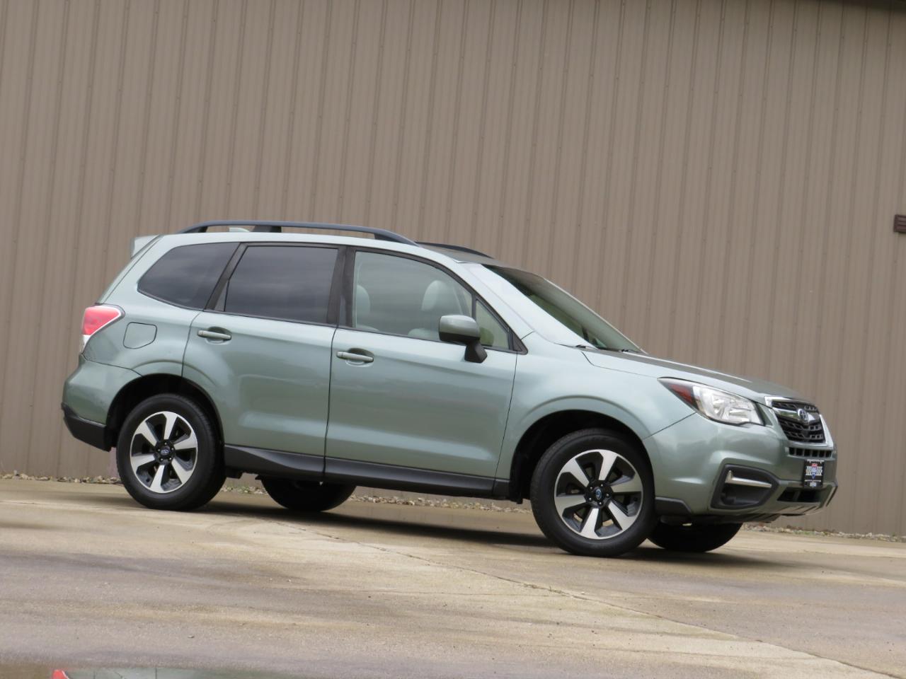 Subaru Forester 2.5i Premium 4D SUV 2017