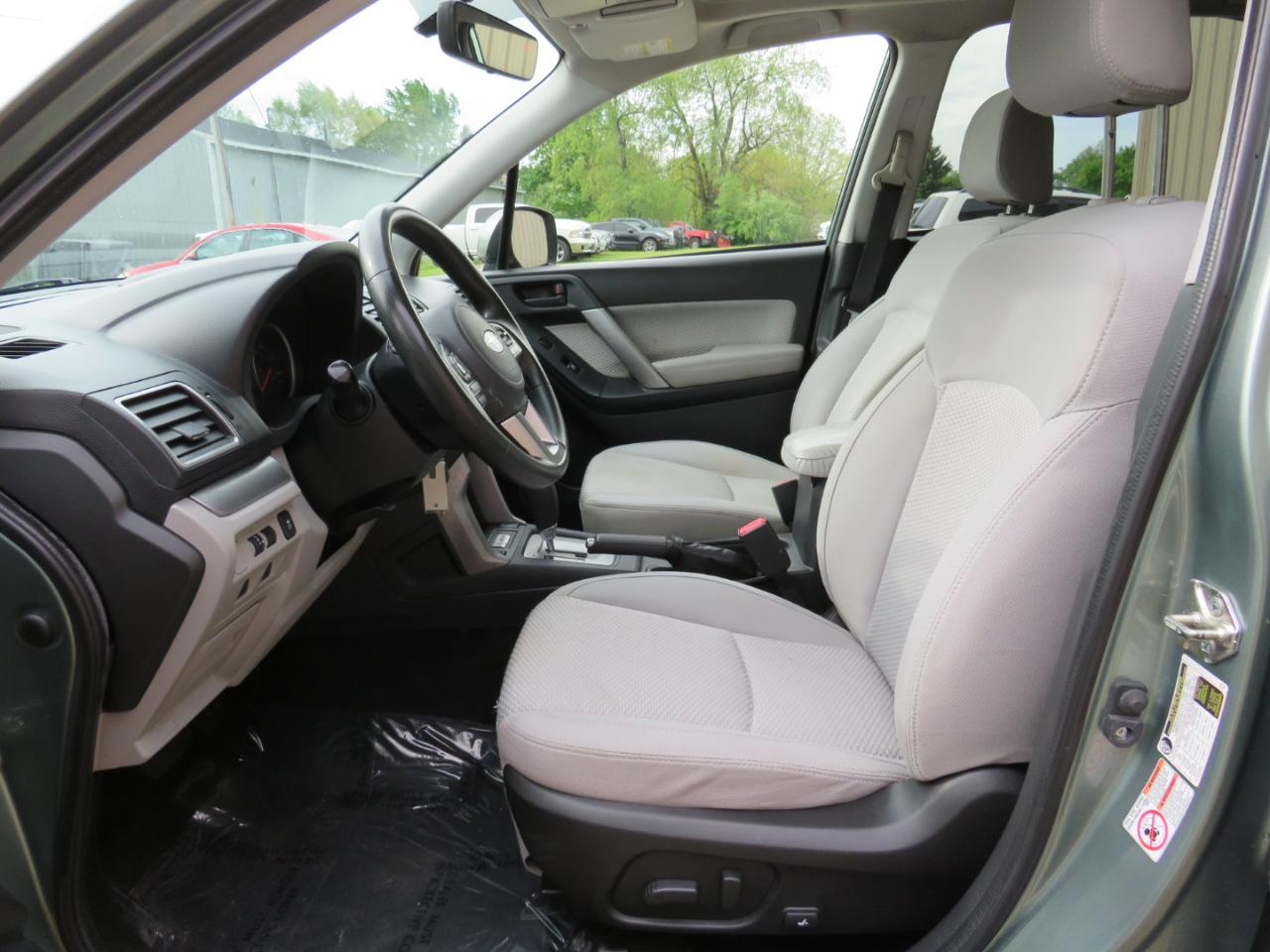 Subaru Forester 2.5i Premium 4D SUV 2017