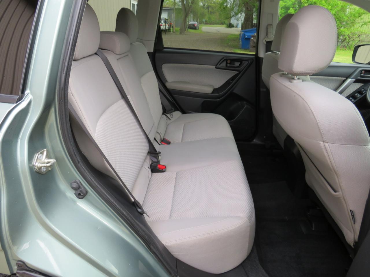 Subaru Forester 2.5i Premium 4D SUV 2017