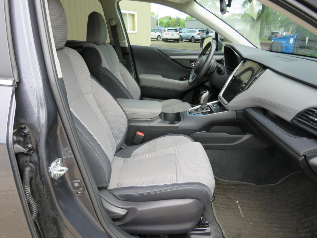 Subaru Outback Premium 2023