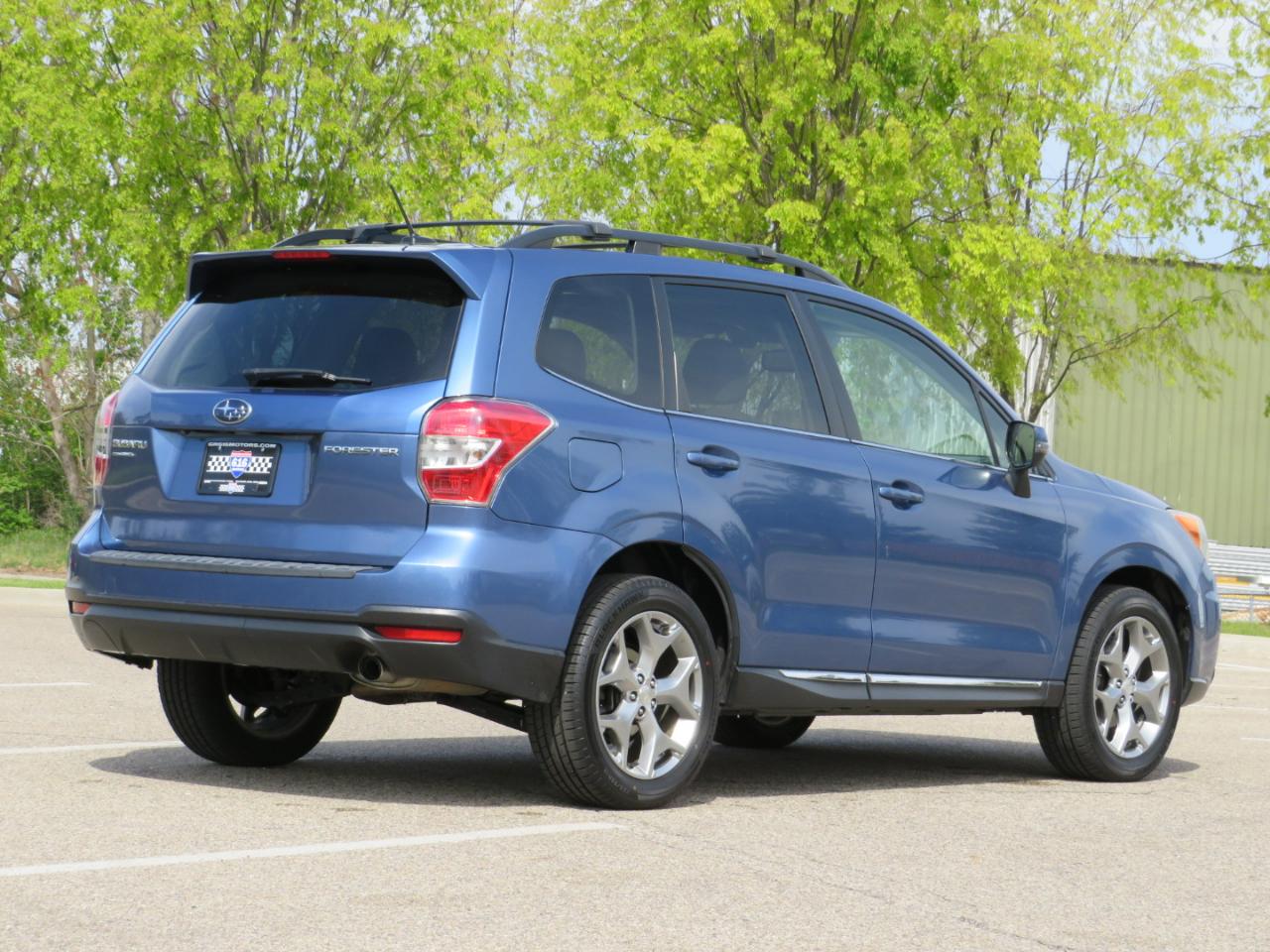 Subaru Forester 2.5i Touring 2015