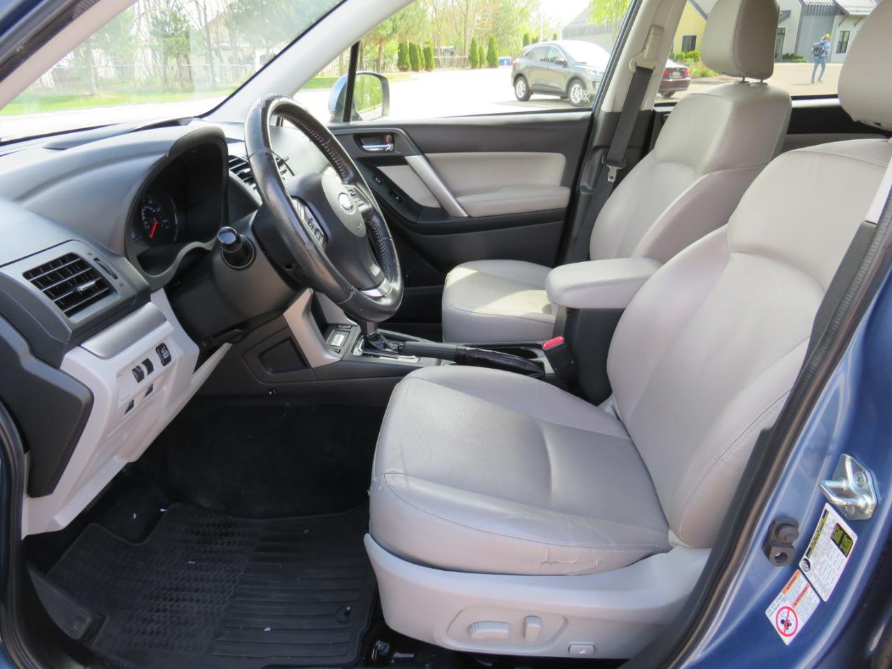 Subaru Forester 2.5i Touring 2015