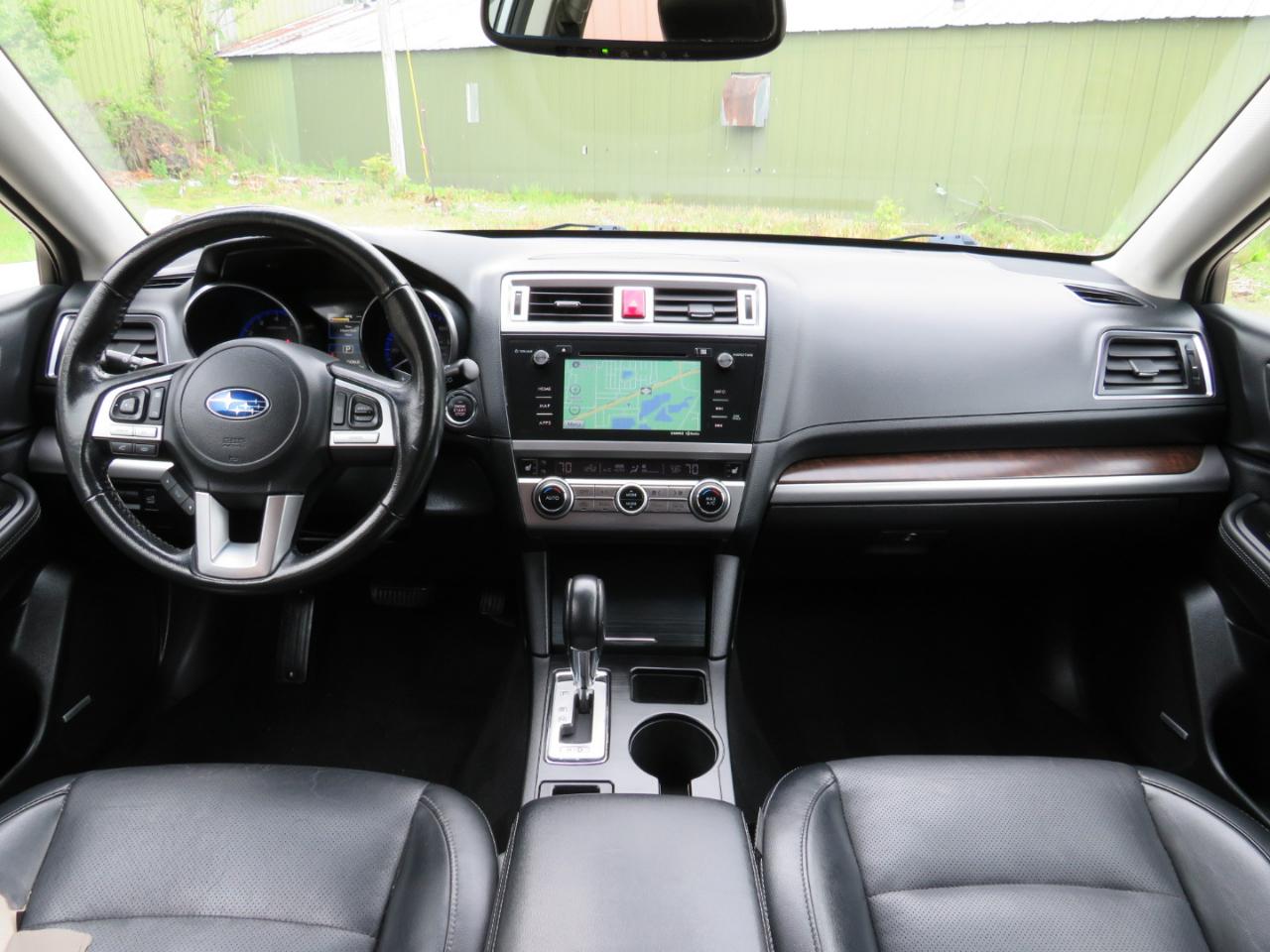 Subaru Outback 2.5i Limited 2015