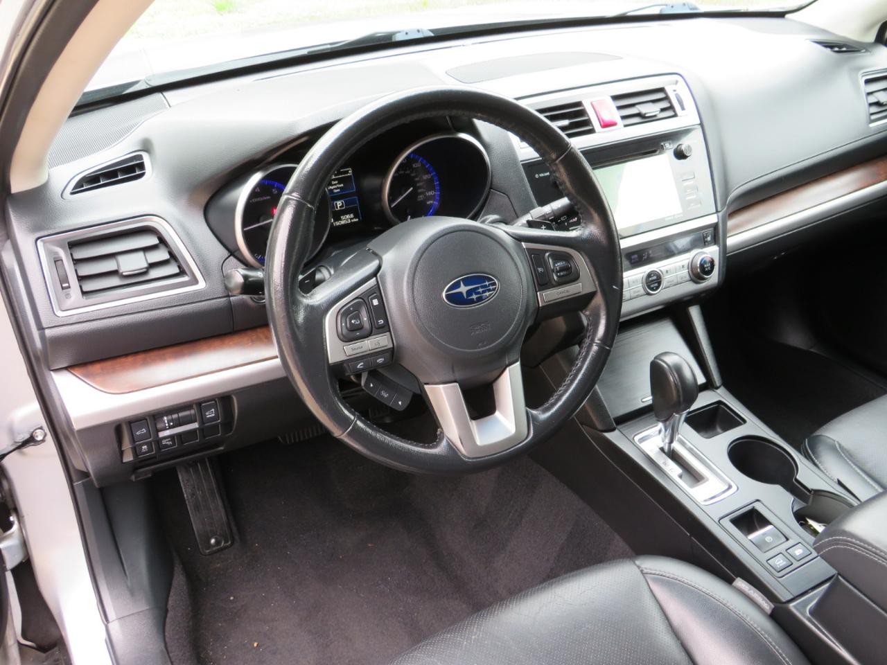 Subaru Outback 2.5i Limited 2015