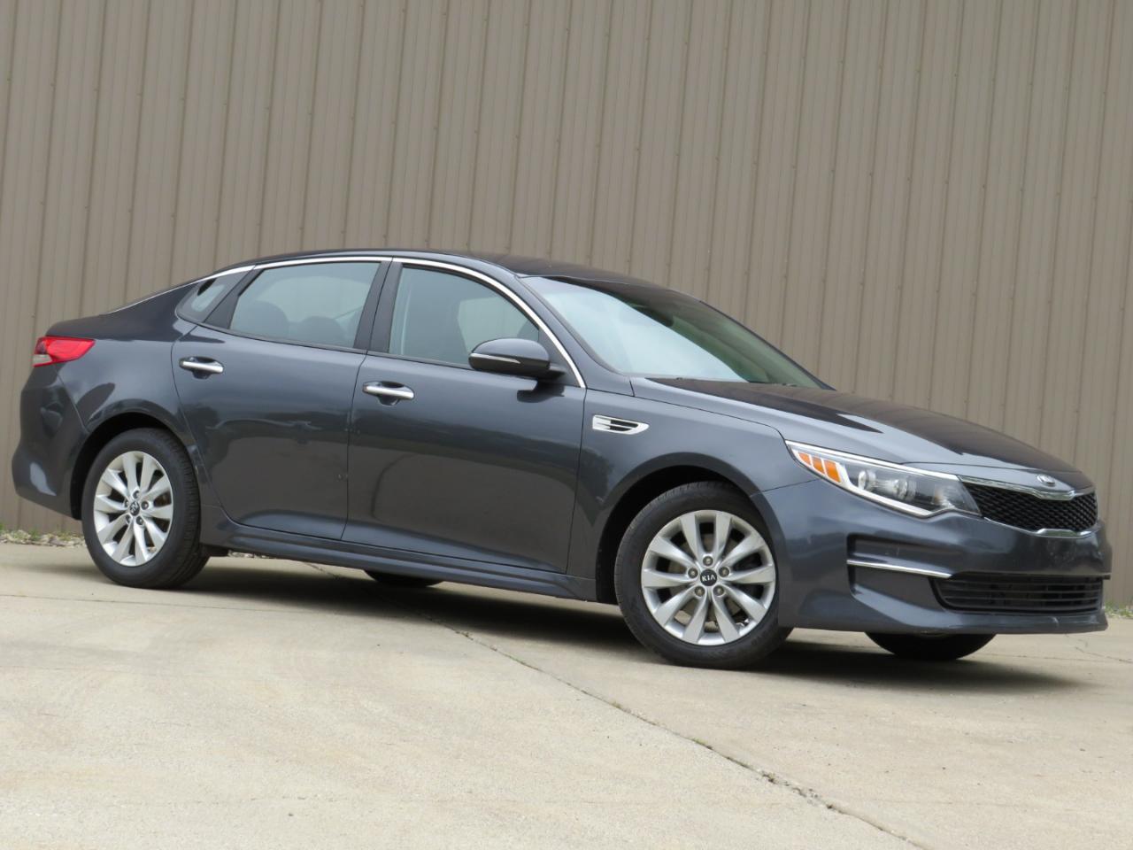 Kia Optima LX 2017