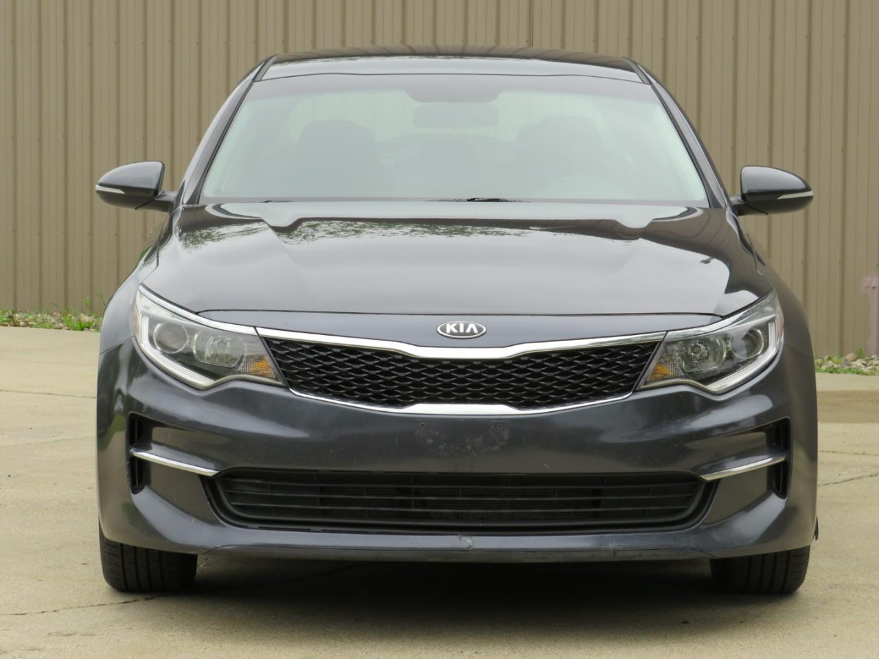 Kia Optima LX 2017