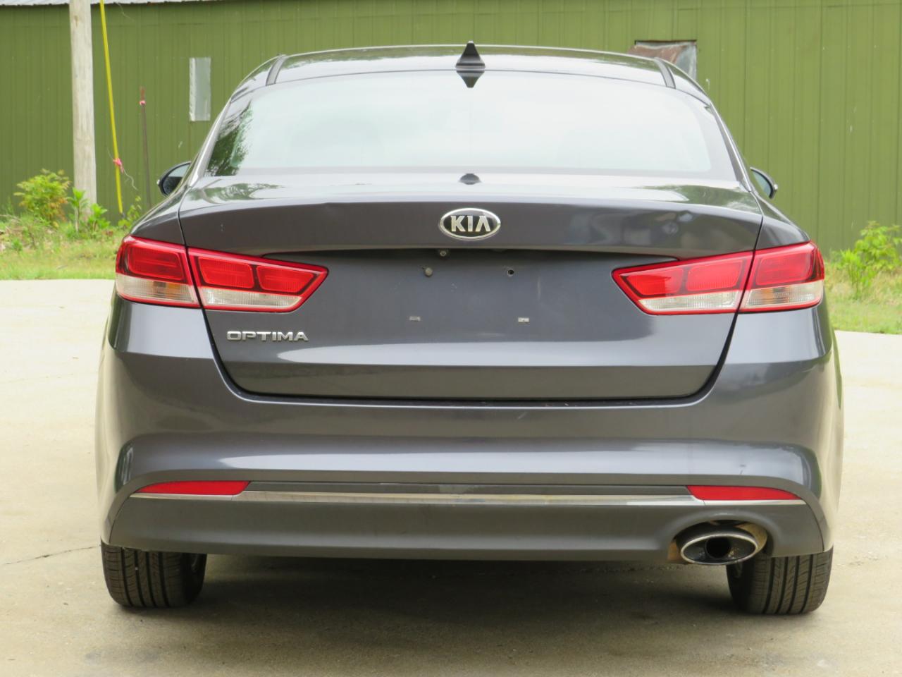 Kia Optima LX 2017