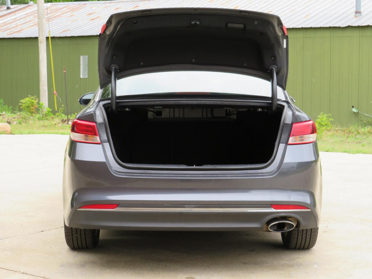 Kia Optima LX 2017