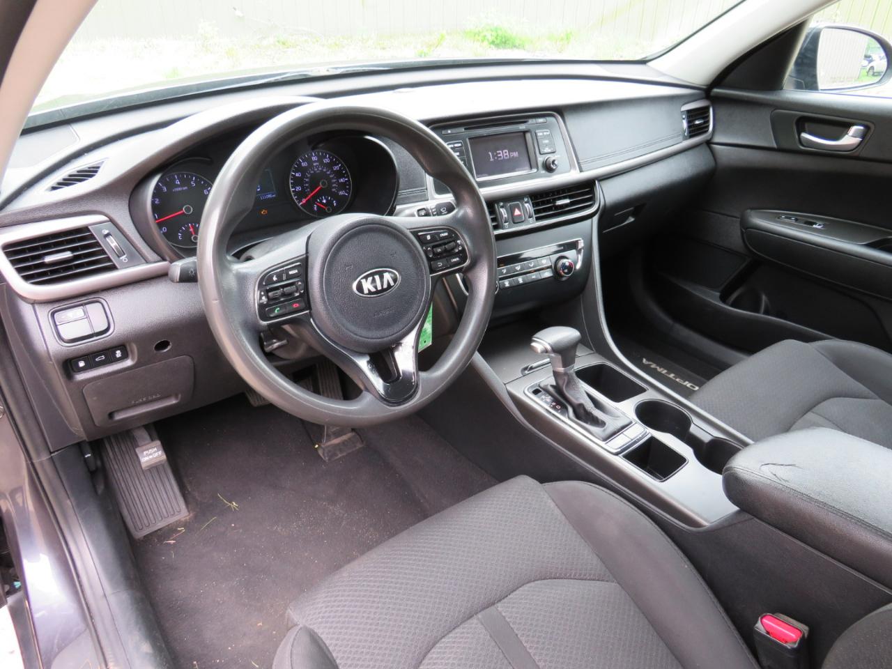 Kia Optima LX 2017