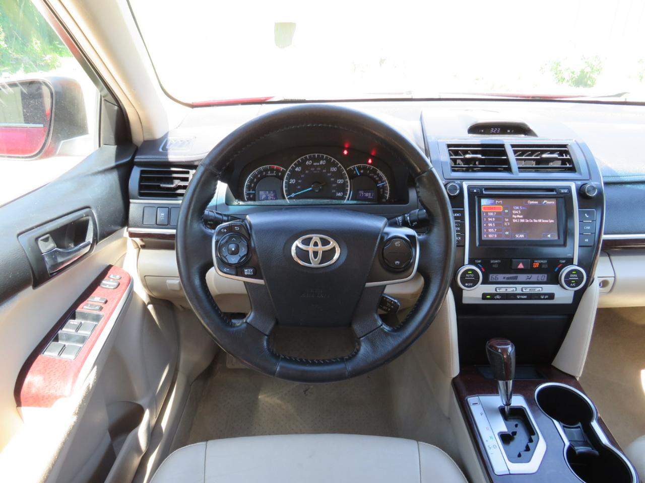 Toyota Camry L 2012