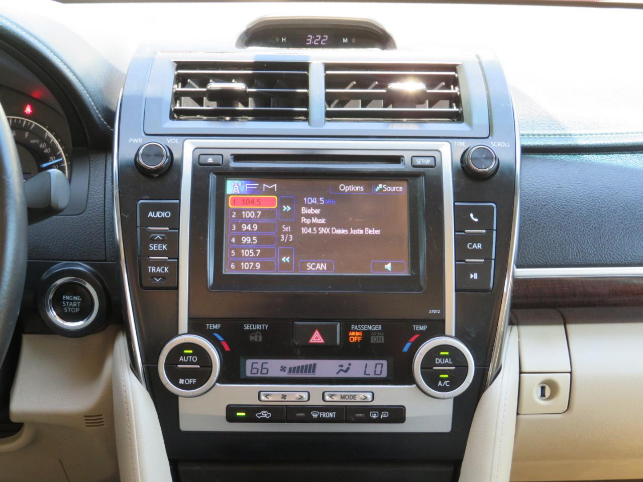 Toyota Camry L 2012