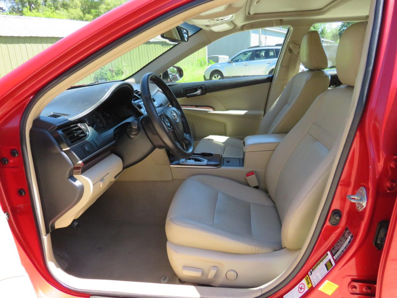 Toyota Camry L 2012