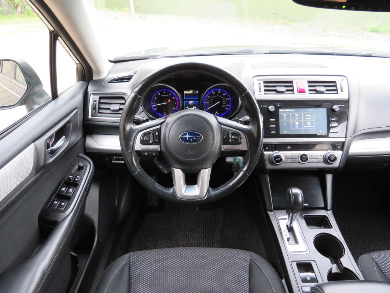 Subaru Outback 2.5i Premium 2015