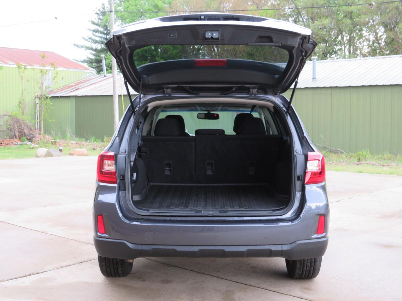 Subaru Outback 2.5i Premium 2015