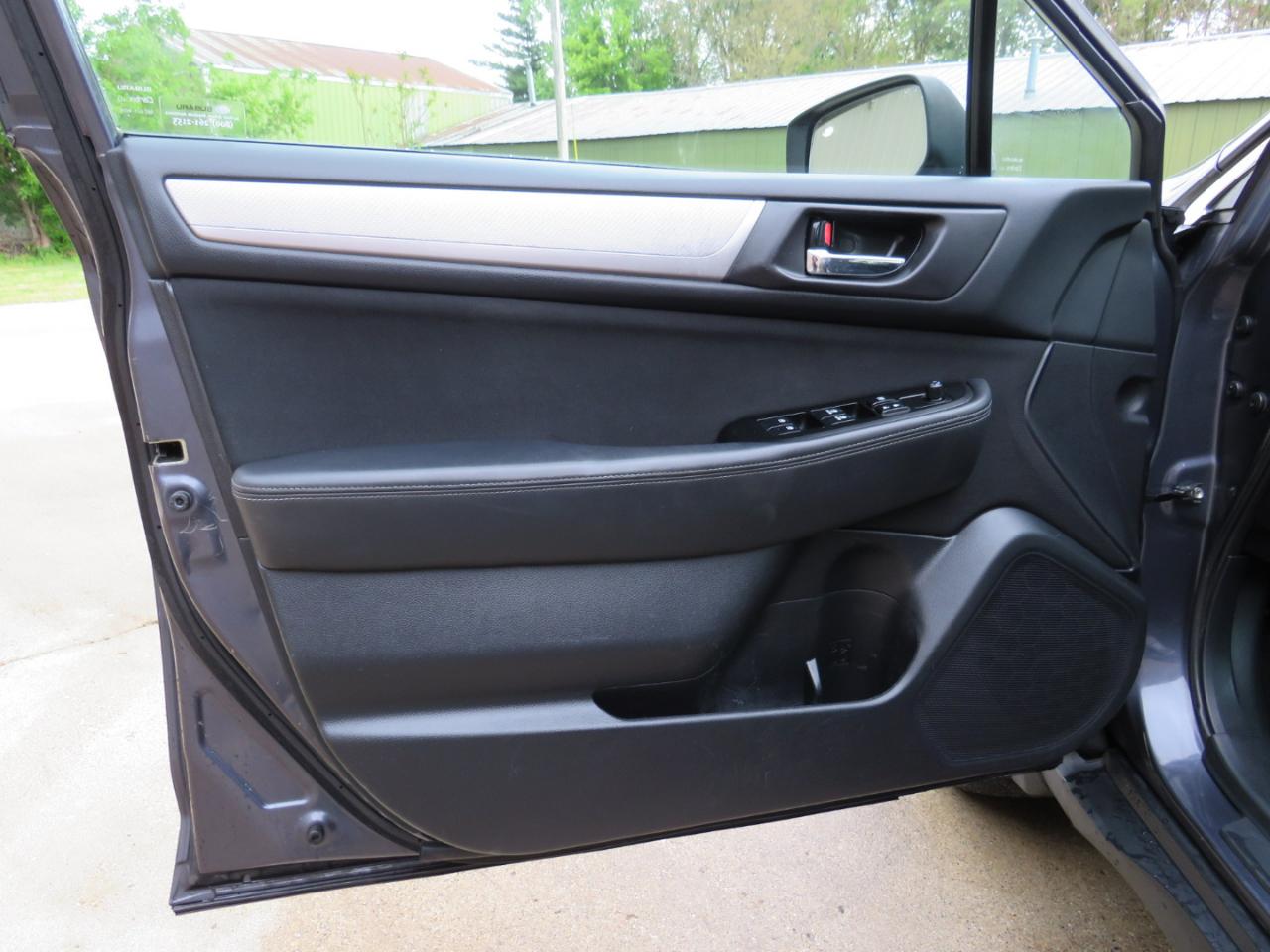 Subaru Outback 2.5i Premium 2015