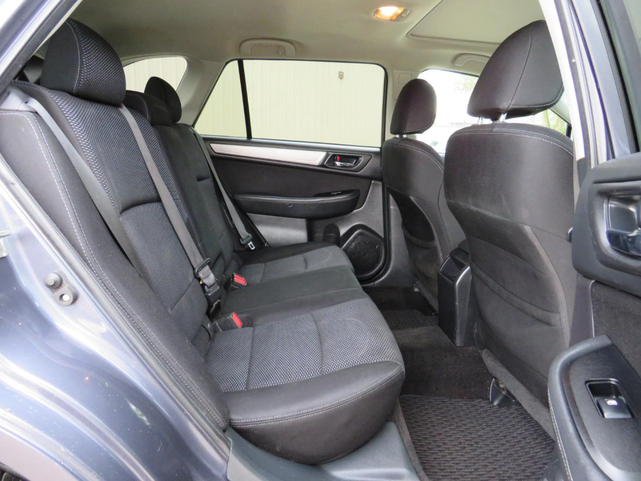 Subaru Outback 2.5i Premium 2015