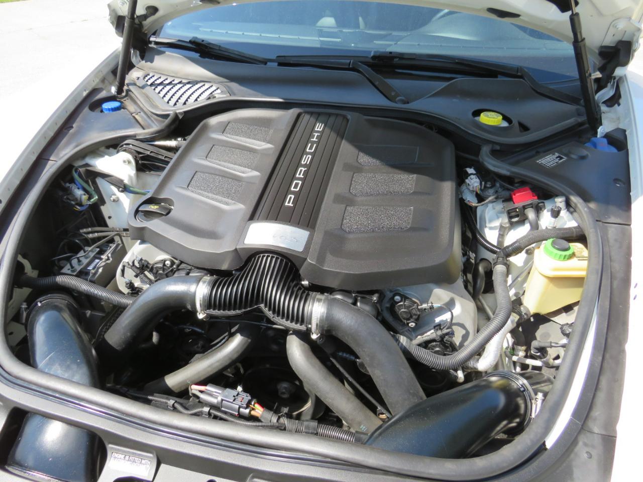 Porsche Panamera 4S 2015