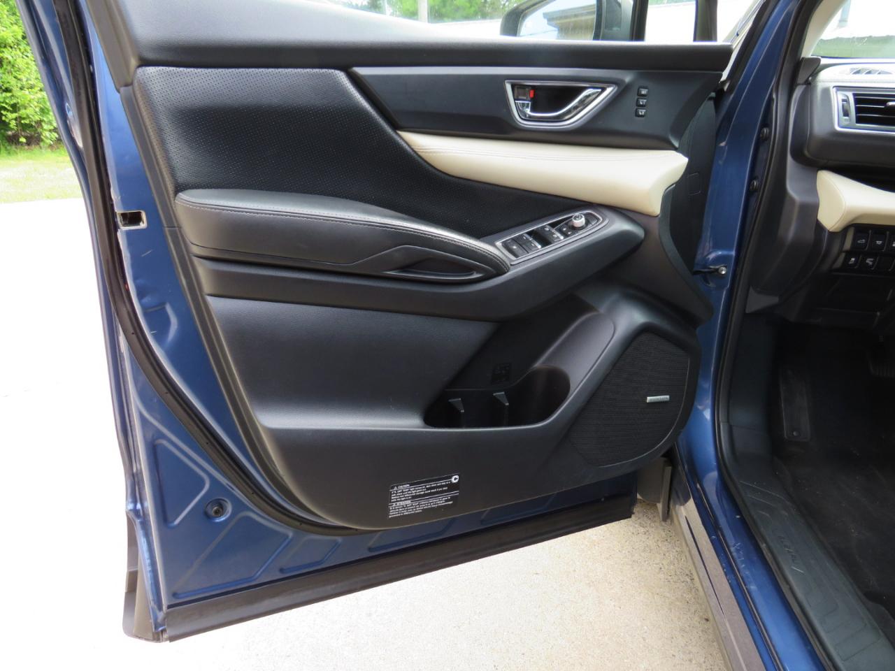 Subaru Ascent Limited w/8-Passenger Technology Pkg 2020
